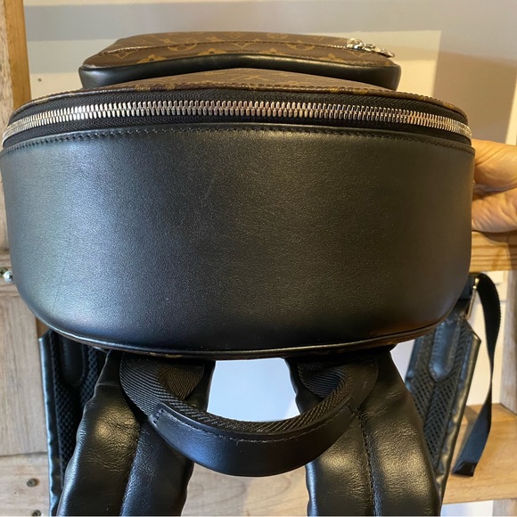 Louis Vuitton LV Josh NV Monogram Backpack - Picture 10 of 11